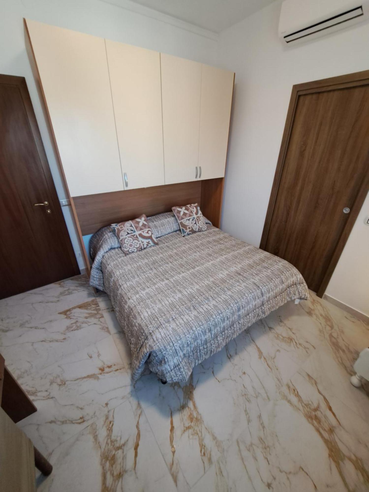 ホテル Le Terrazze フェラーラ 部屋 写真